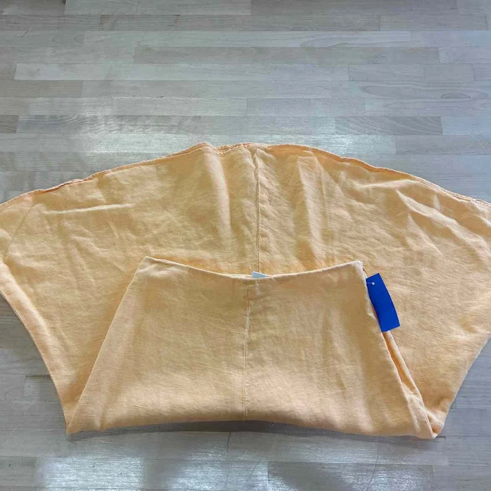 Banana Republic Size 2 Orange Preloved Skirt